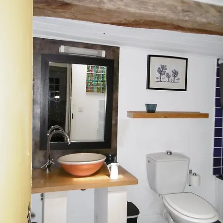 Pauliac D'hotes Bed & Breakfast 3*
