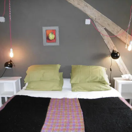Nocleg ze śniadaniem Pauliac D'hotes 3*